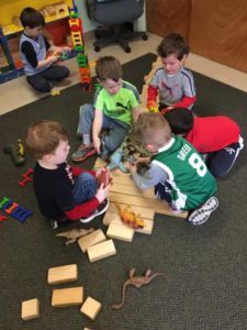 kids building